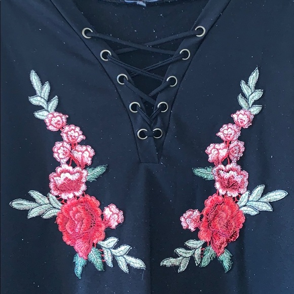 Shirt - Picture 2 of 5